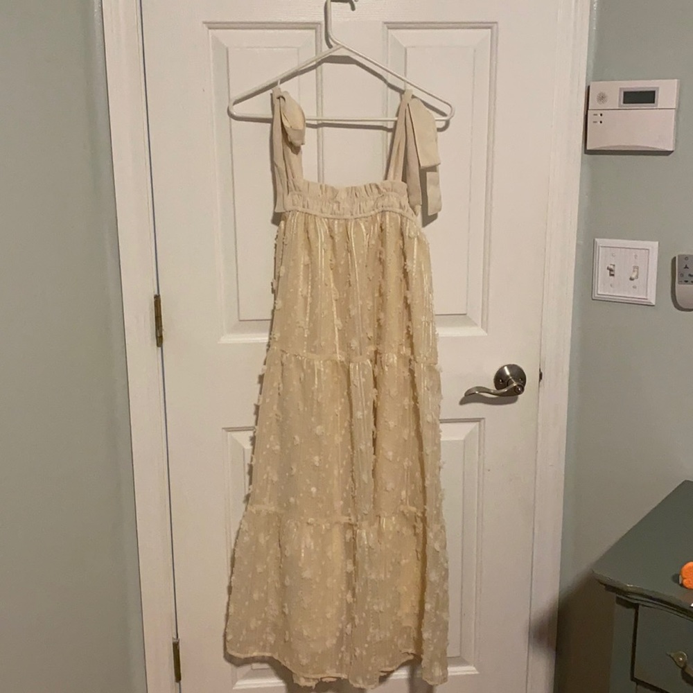 Ivory Mid length dress